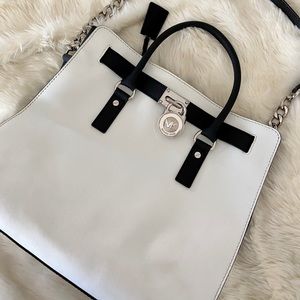 Michael Kors Large Hamilton Bag Black White ✨✨✨✨✨✨